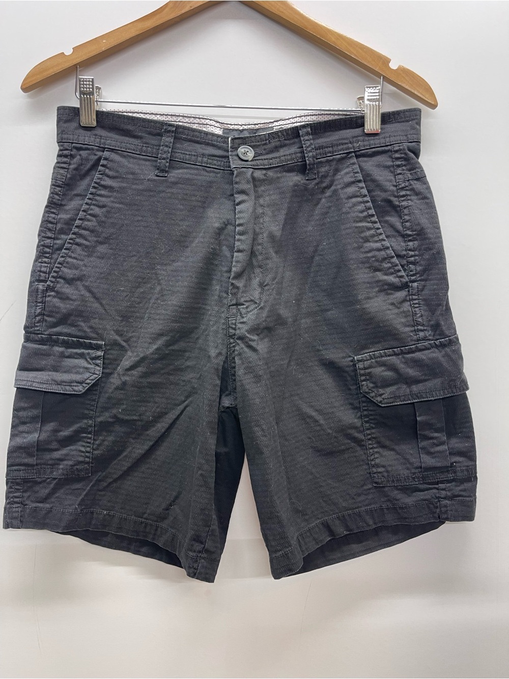 Classic Men's Cargo Shorts in Charcoal Gray